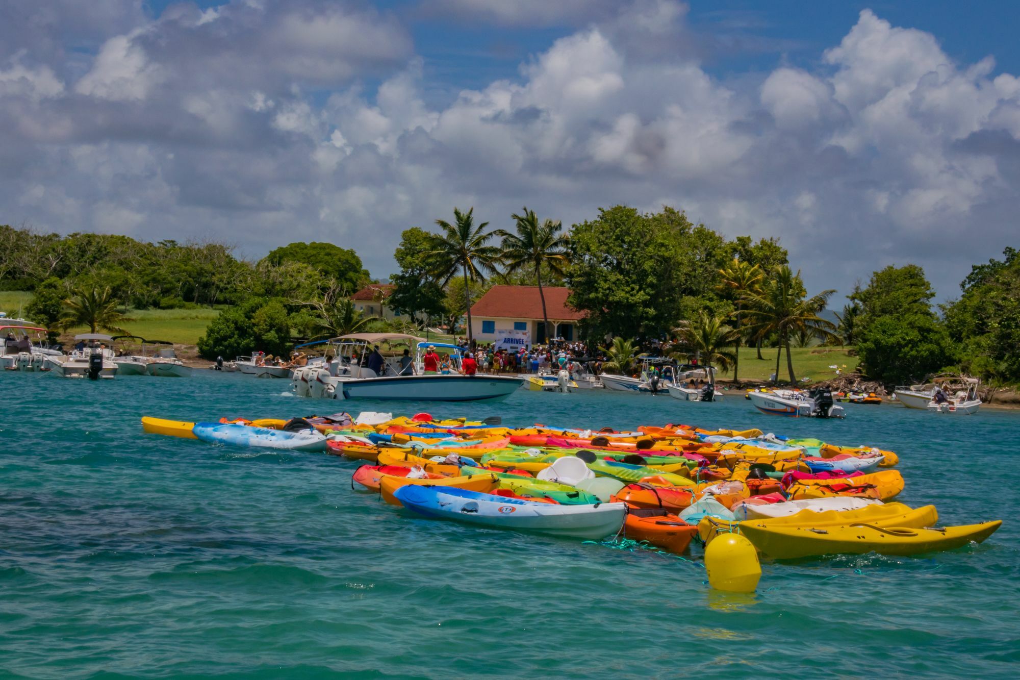 לה ווקלה Makare Lagoon Club מראה חיצוני תמונה